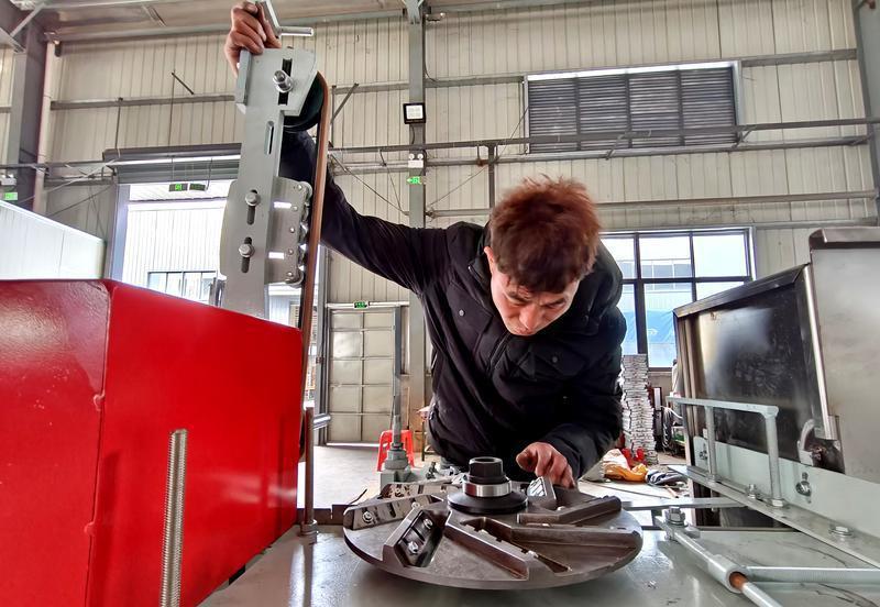 精益求精 邵武市意創(chuàng)機(jī)械制造生產(chǎn)車間設(shè)備安裝調(diào)試現(xiàn)場紀(jì)實(shí)